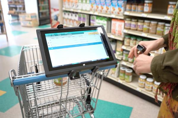 Catapult WebCart eCommerce PickAssist Tablet On Grocery Shopping Cart
